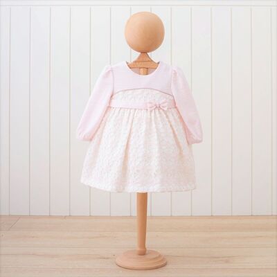 Un paquet de cinq robes brodées princesse pour bébé fille (6-24 mois)