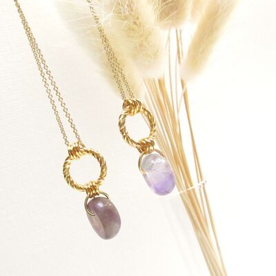 Amethyst necklace in the shape of donuts and rings