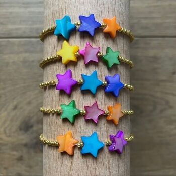 bracelet pour enfants durable étoiles multicolores - fait à la main au Népal 3