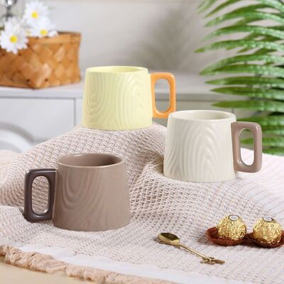 Ceramic mug with 3 earthy pastel colors. BROWN - YELLOW - BEIGE DF-714