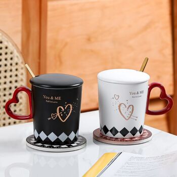 Lot de 2 tasses en céramique avec couvercle et cuillère, anse en forme de cœur, coffret cadeau, en 4 modèles DF-720 3