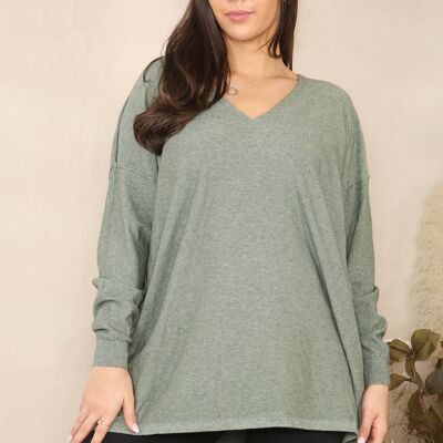 Basic V neck winter top