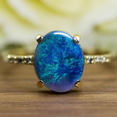 750 Gold Ring | Schwarzer Opal Wellenreiter