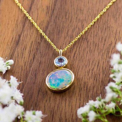 750 Gold Pendant | Australian Opal & Aquamarine