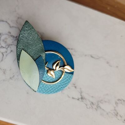 Turquoise foliage brooch