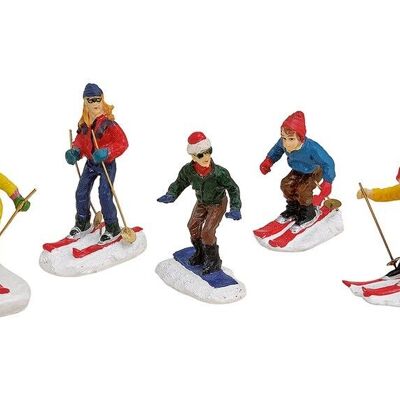 Miniature skiers / snowboarders made of poly