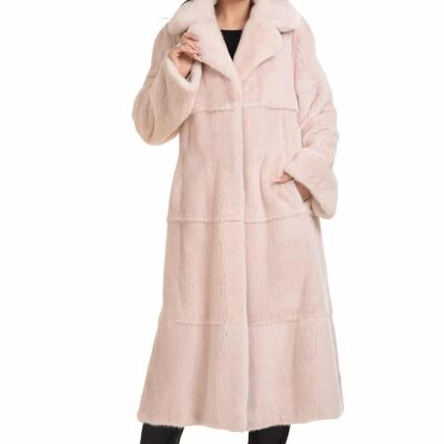 Long mink coat with english collar