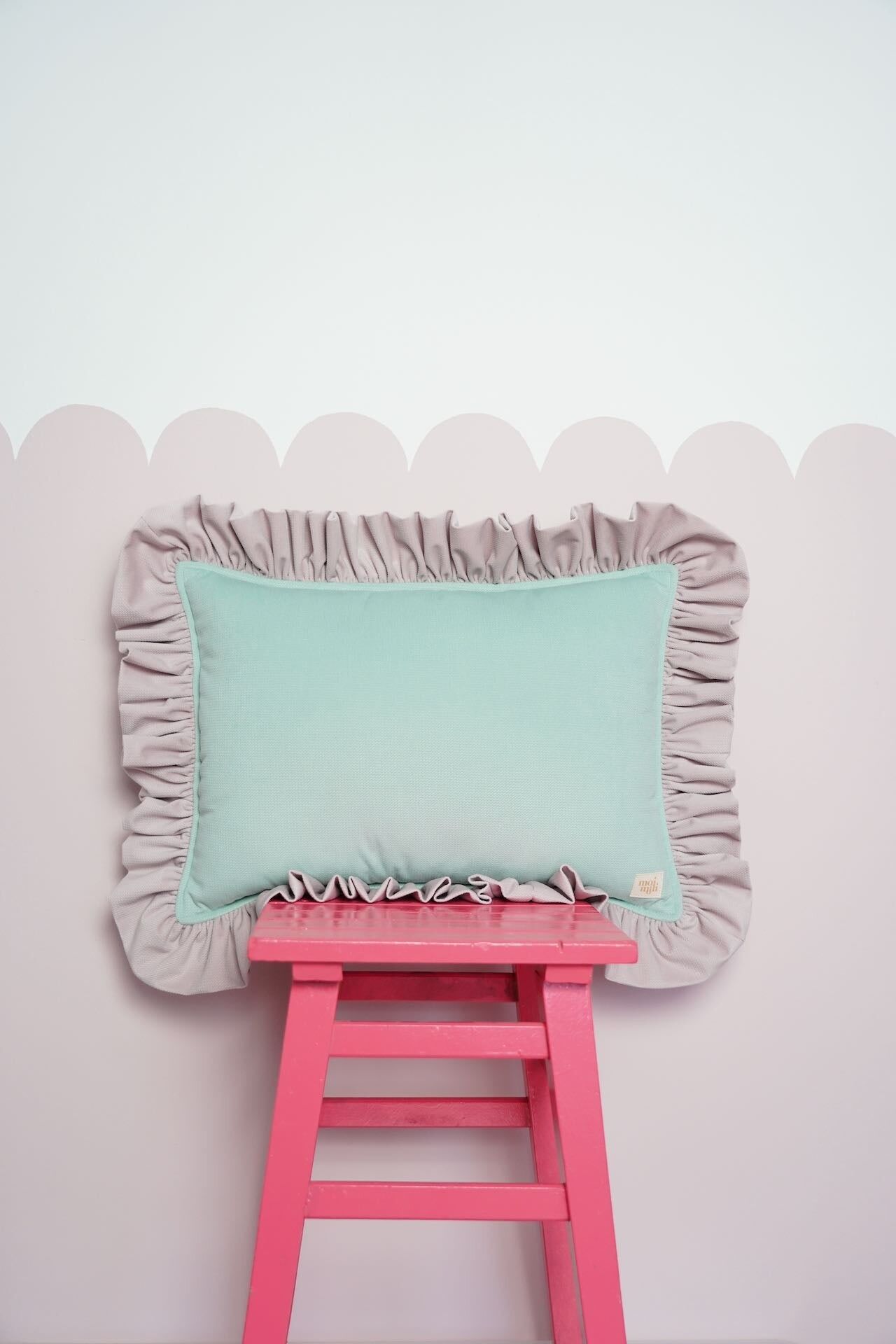 Decorative velvet pillow with frill "Strawberry matcha"