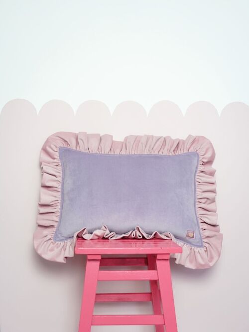 Decorative velvet pillow with frill "Violet lemonade"