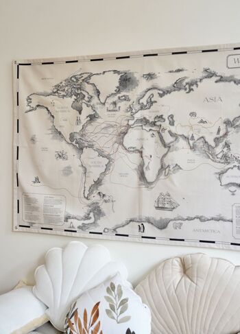 Carte du monde en coton pour enfants "Les voyageurs et leurs sentiers" 23