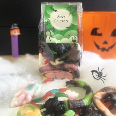 Bag of gummy candies with 10 tarantulas, 5 mice and 3 snakes (315g) - Green with fear
