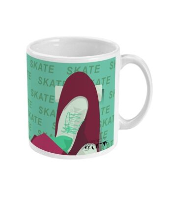 Tasse sport ou mug "skate en vert bordeaux" - Personnalisable 2