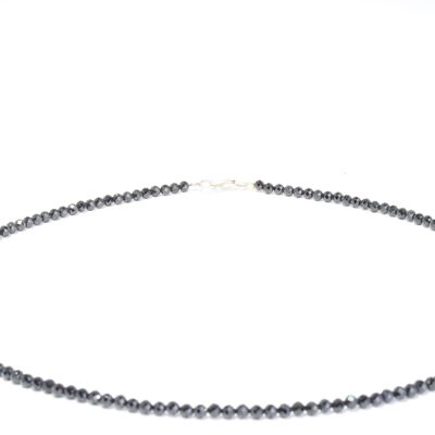 Collier de pierres précieuses spinelle d'environ 3 mm facetté avec fermoir en argent 925