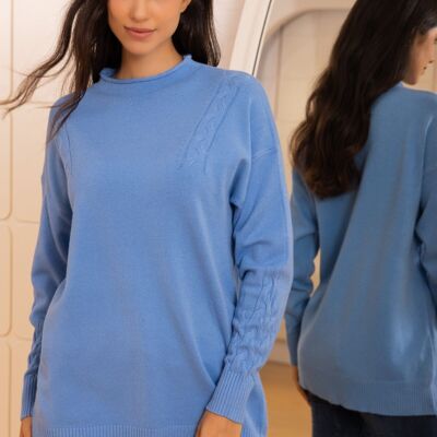 Regular fit soft knit sweater with long sleeves