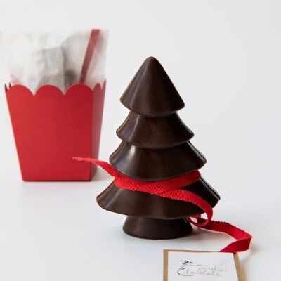 Weihnachtsbaum aus dunkler Schokolade
