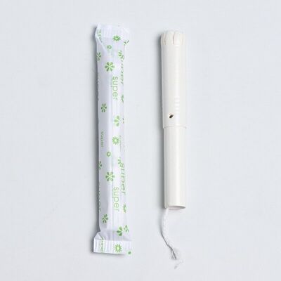 Super tampons with applicator