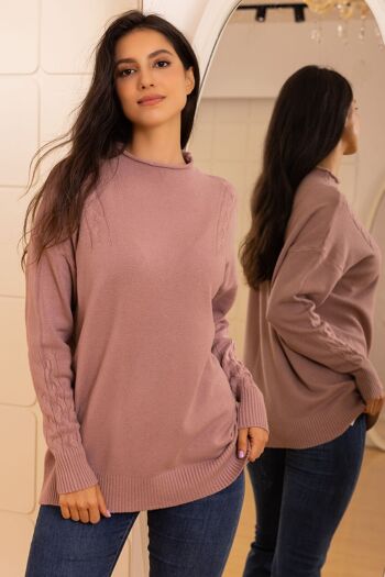 Pull en maille douce coupe régular avec  manches longues 1