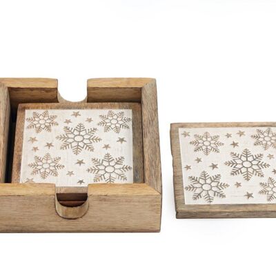 Ensemble de quatre sous-verres en bois en forme de flocon de neige