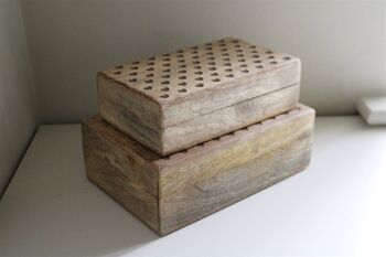 Ensemble de trois boîtes en bois à motif cœur 5