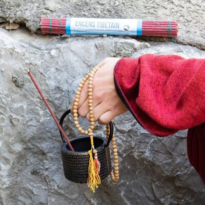 Tradizioni di bastoncini di incenso tibetano