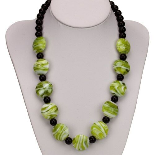 Necklace Cara, Green Coin 20x8mm