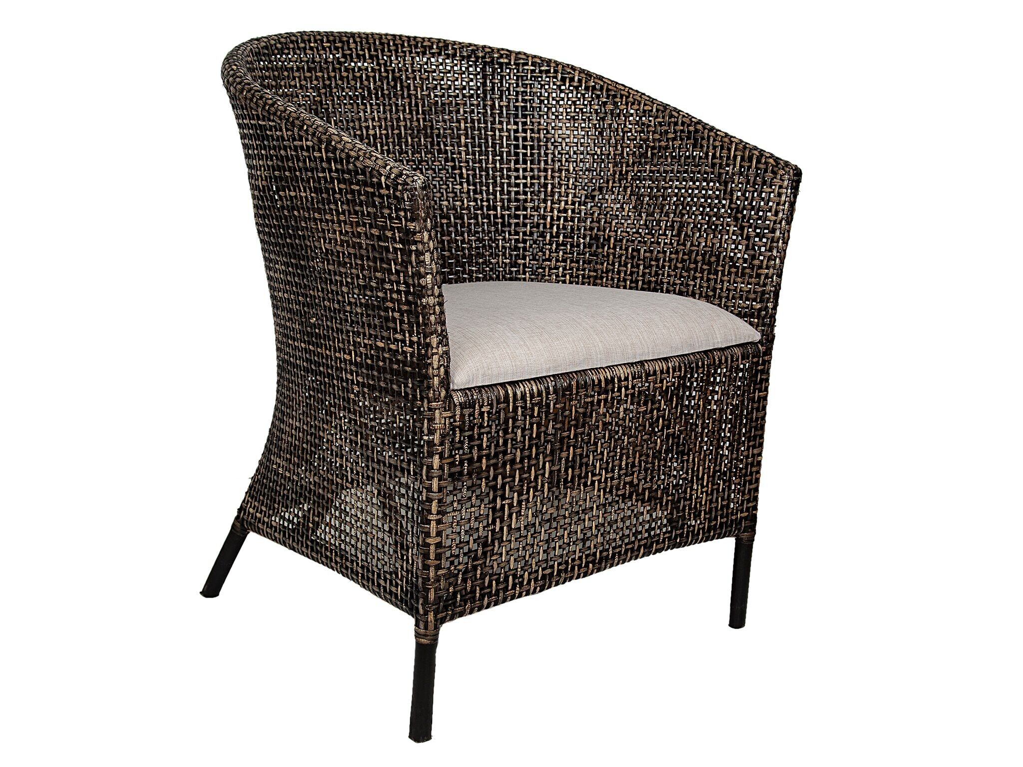 POLTRONA IN RATTAN CON CUSCINO HM472505