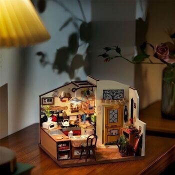 DIY House Homey/Cozy Kitchen avec éclairage LED, Robotime, DG159, 19×17.1×18.5 cm 2