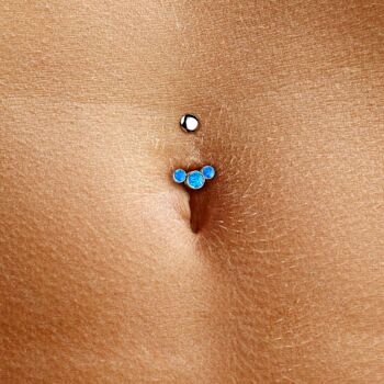 Piercing Nombril LIZA en Titane et Opale 1