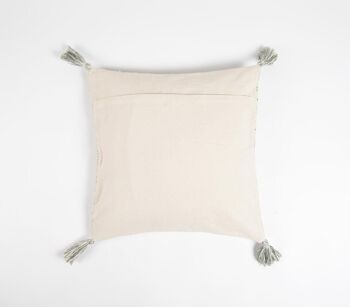 Housse de coussin à rayures brodées avec pompons 3