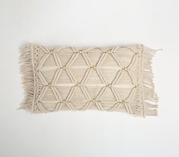 Housse de coussin lombaire à franges et perles en macramé 6