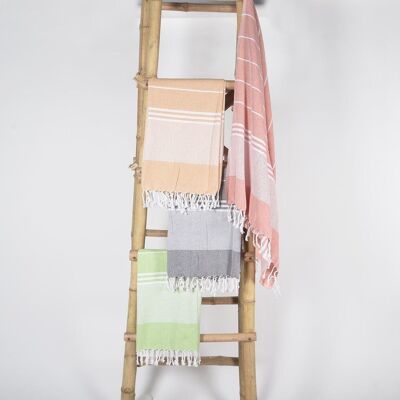 Asciugamani da bagno assortiti a righe in cotone intrecciato a mano (set da 4)