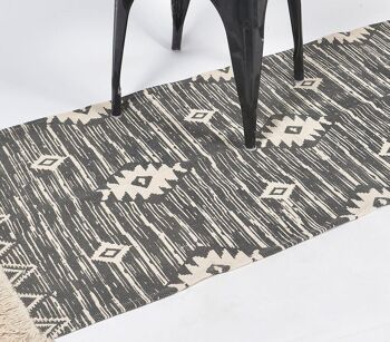 Tapis à franges monochrome en coton tissé à la main 1