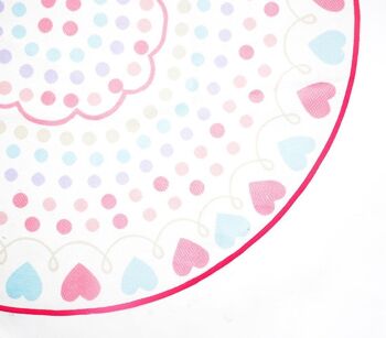 Tapis rond pour enfants imprimé coeurs 5