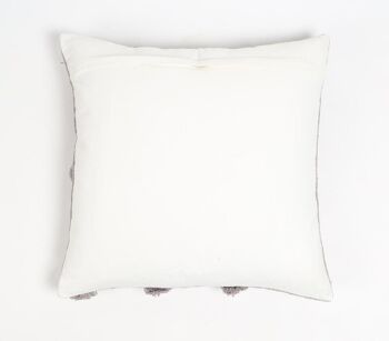 Housse de coussin en coton Smokey Pom-Pom touffetée à la main 6