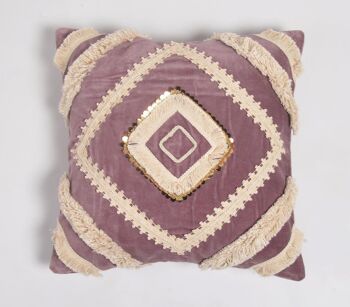 Housse de coussin mauve ornée de dentelle 1