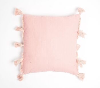 Housse de coussin touffetée et à pompons Pastel Cresent 3