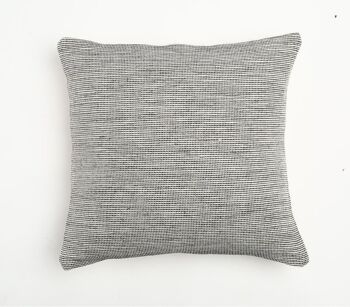 Housse de coussin tissée gris sourd 5