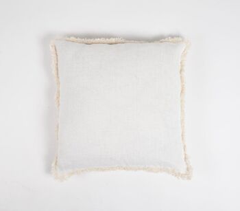 Housse de coussin blanche unie avec bordure effilochée, 18 x 18 pouces 1