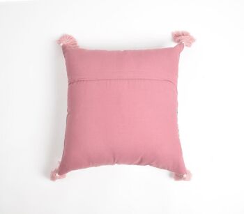 Housse de coussin à pompons en coton patchwork brodé 3