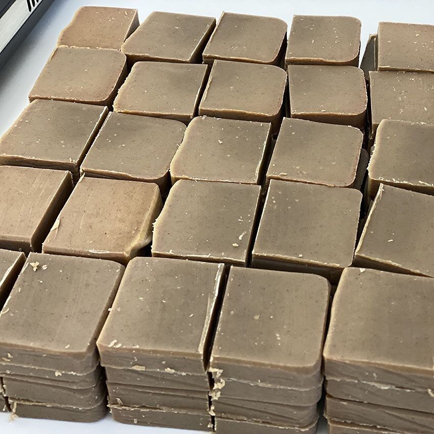 Savon bio à froid «INVITÉ» (25G)