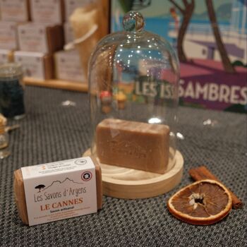 SAVON LE CANNES 4