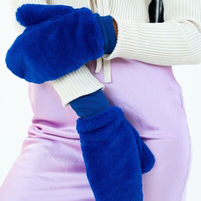 Recycled Fur Mittens in Blue