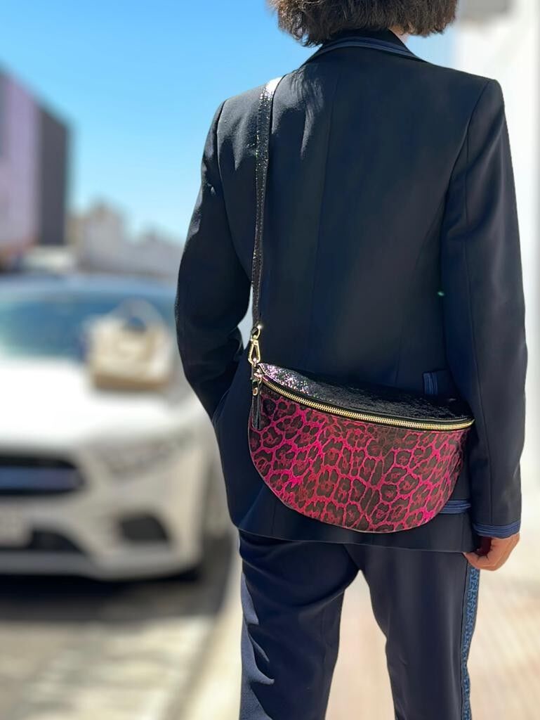 Leopard 2024 belt bag