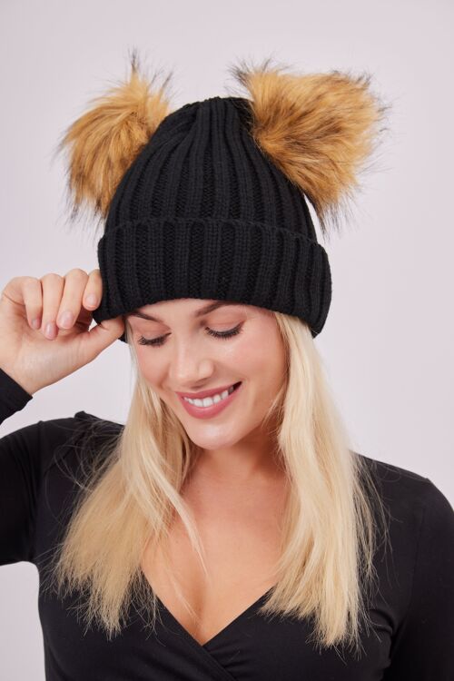 Knitted Double Fur Pom Beanie in Black