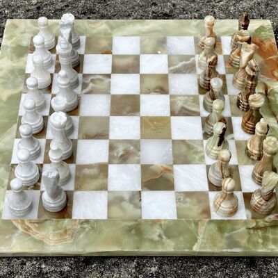 Jeu d'échecs en onyx multi-vert et blanc 15" fait à la main