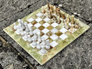 Jeu d'échecs en onyx multi-vert et blanc 15" fait à la main 3