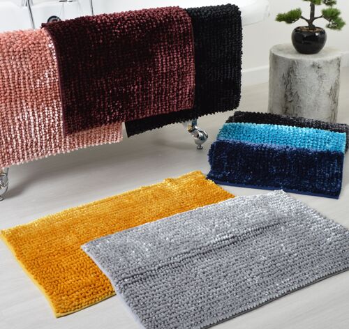 Newbury Velvet Chenille Bath Mat