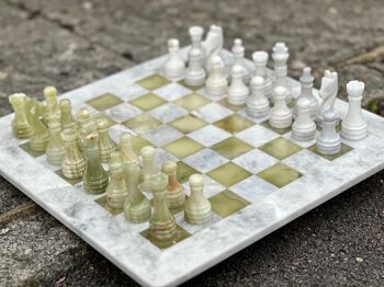 Jeu d'échecs en onyx vert et blanc 15" fabriqué à la main 3