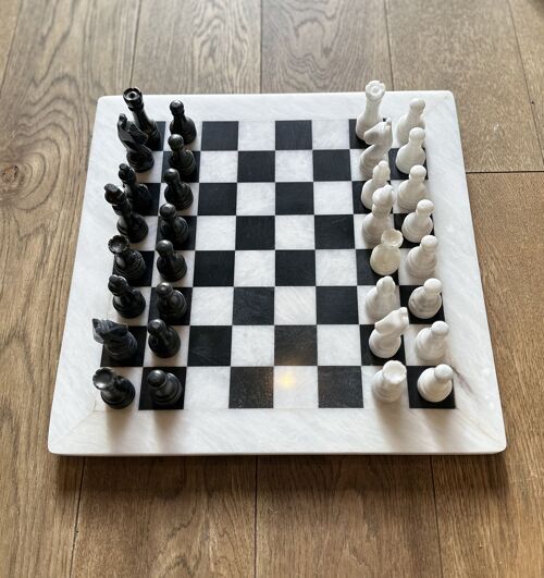 White & Black Handmade Marble Chess Set 15"
