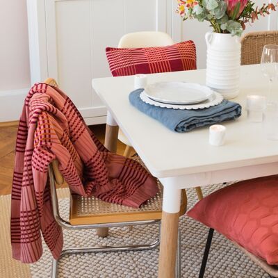 Couverture Ruth en tricot de coton doux rouge